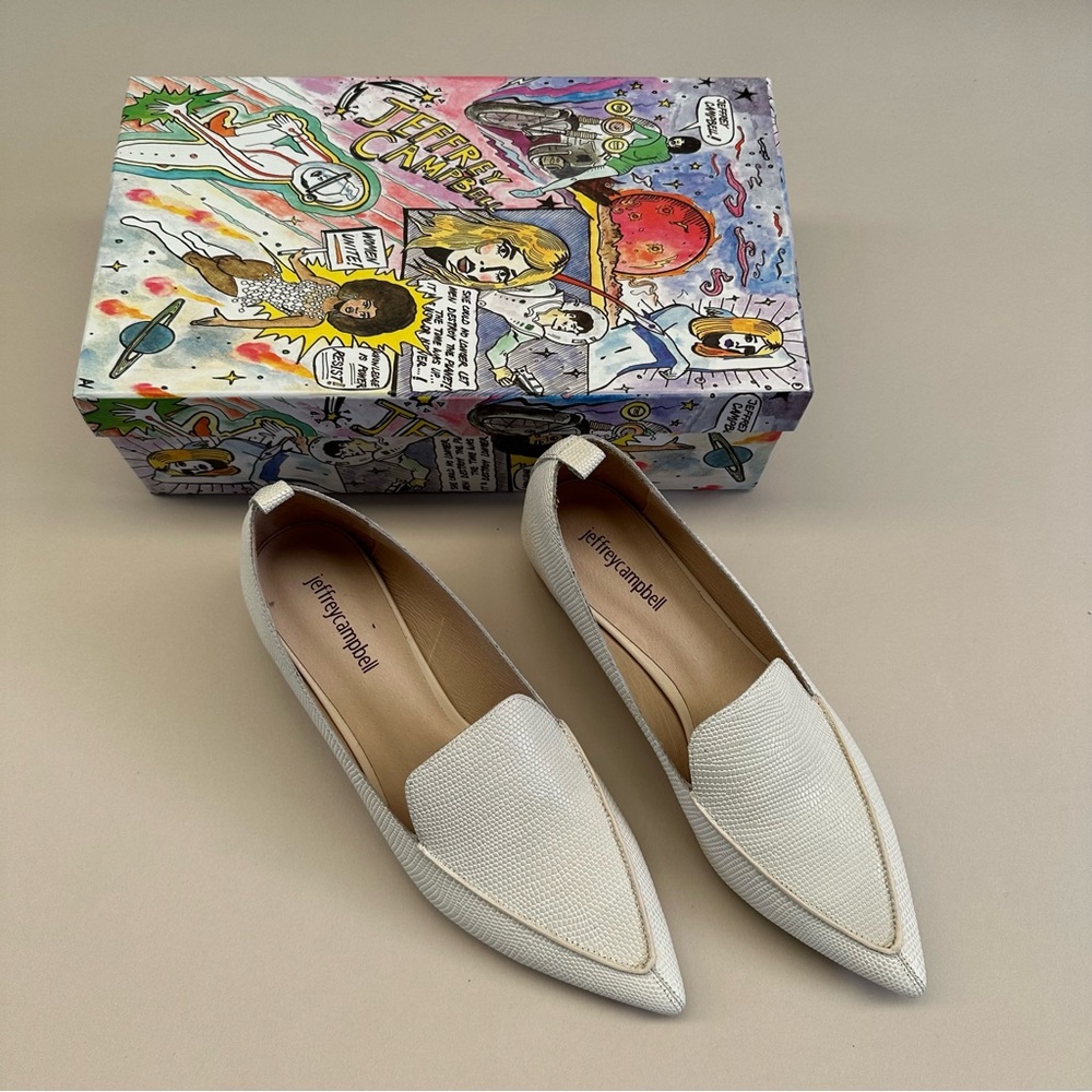 Jeffrey Campbell “Viona Pointed Toe Loafer Flats Ivory Lizard”